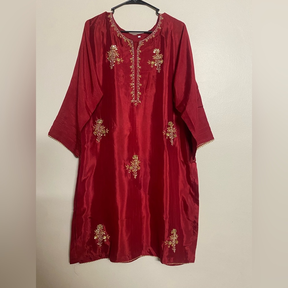PAKISTANI & INDIAN DRESSES